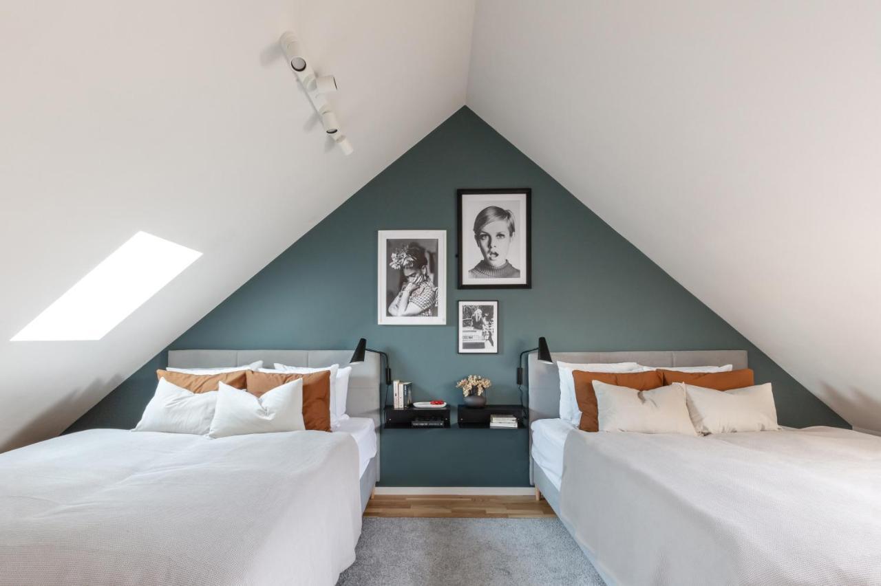 Turnkey I Republic Square Apartments Praga Exterior foto