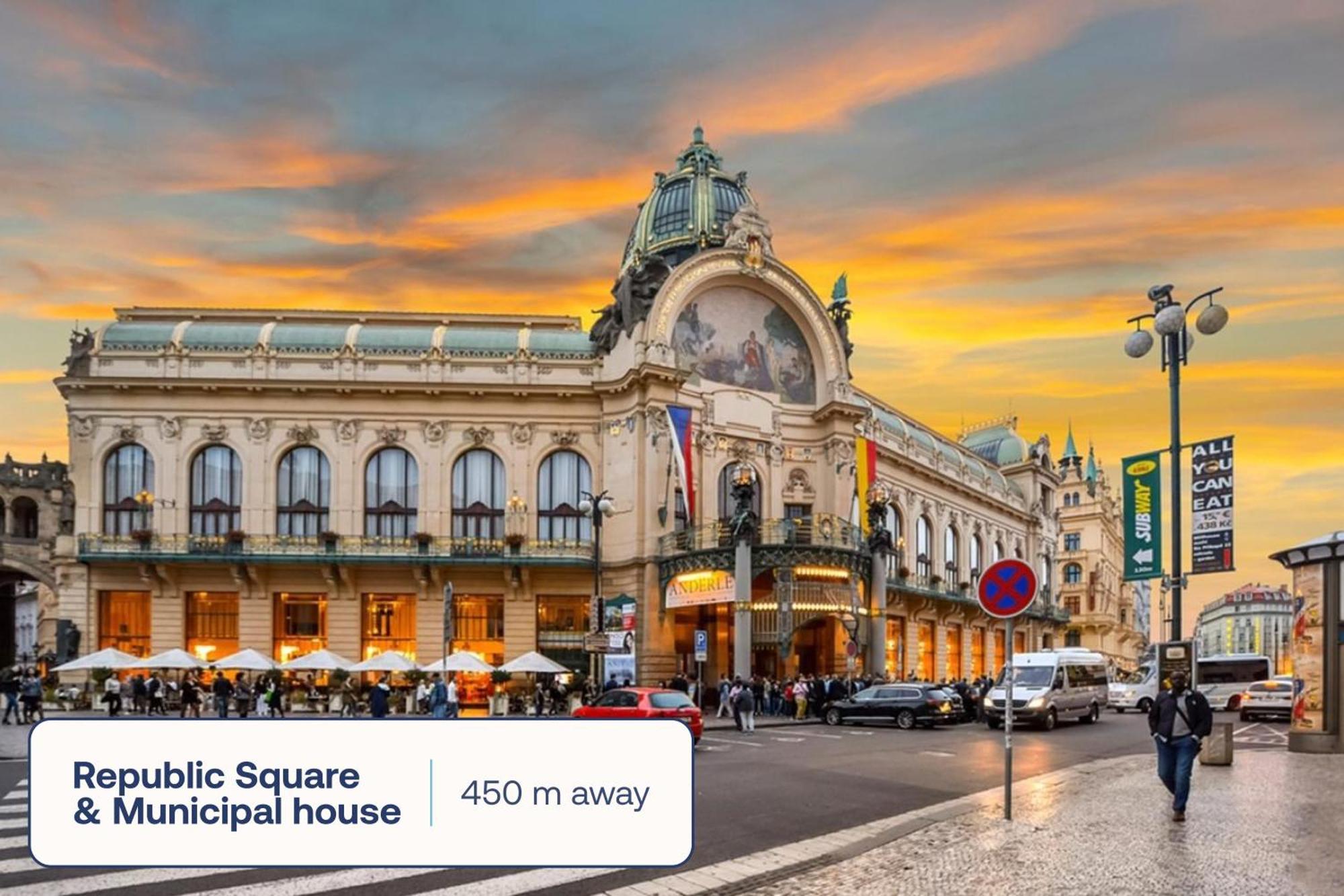 Turnkey I Republic Square Apartments Praga Exterior foto