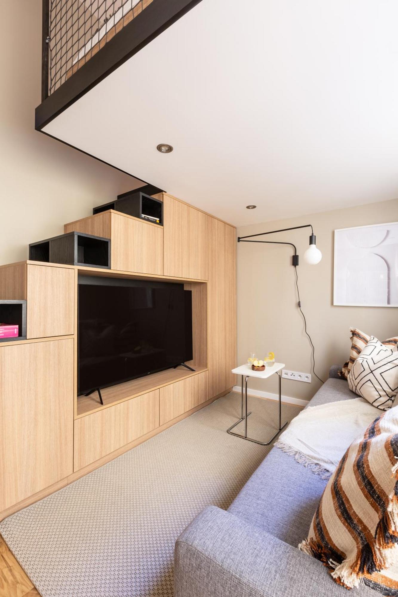 Turnkey I Republic Square Apartments Praga Quarto foto